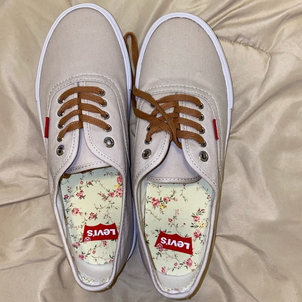 Levi Shoes